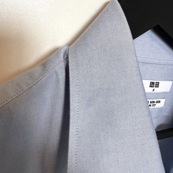 Uniqlo Non-iron Dress Shirt - Picture 4 of 4